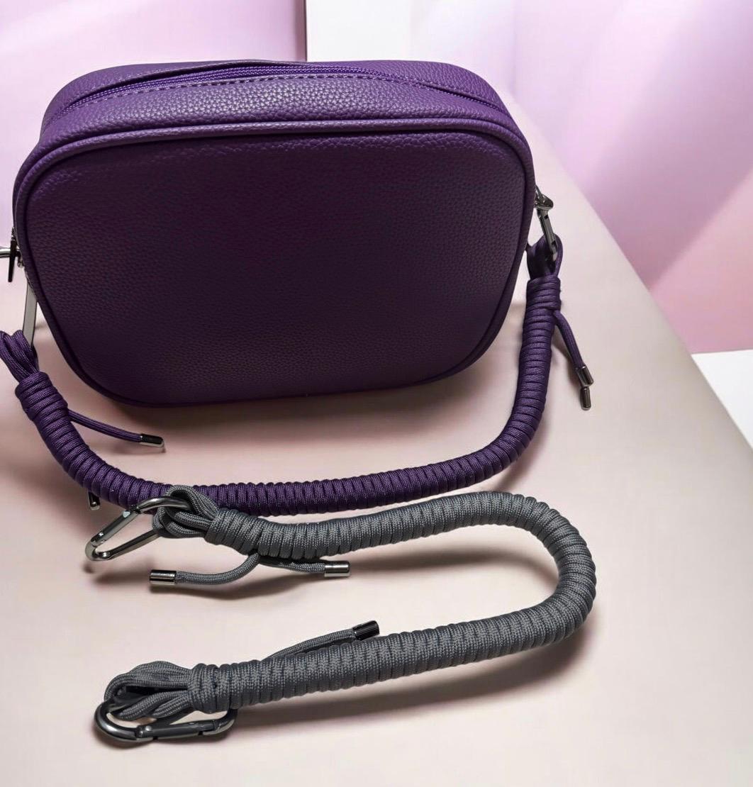 Bolso bandolera de piel sintética – marrón oscuro , violeta