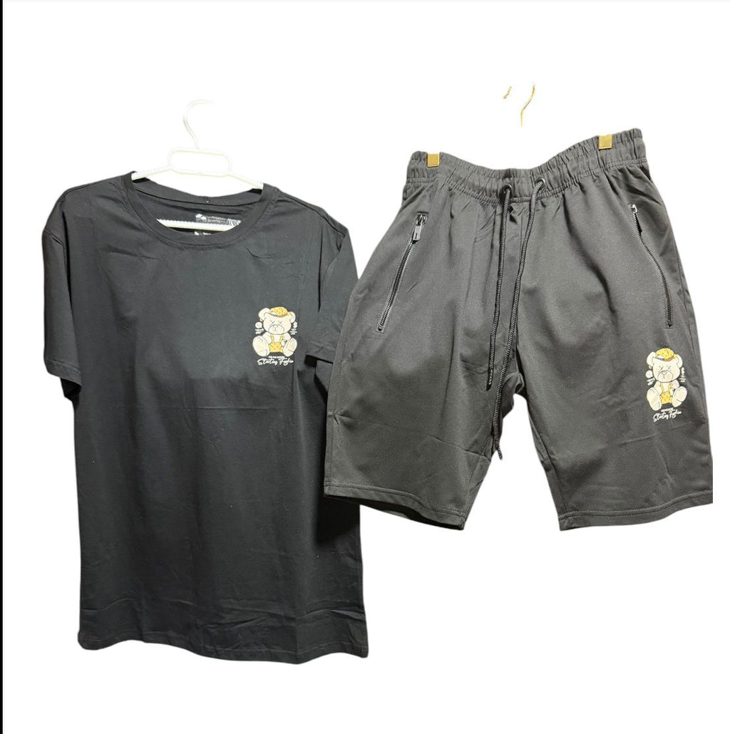 Conjunto Urbano de Camiseta y Shorts Oso Streetwear Negro