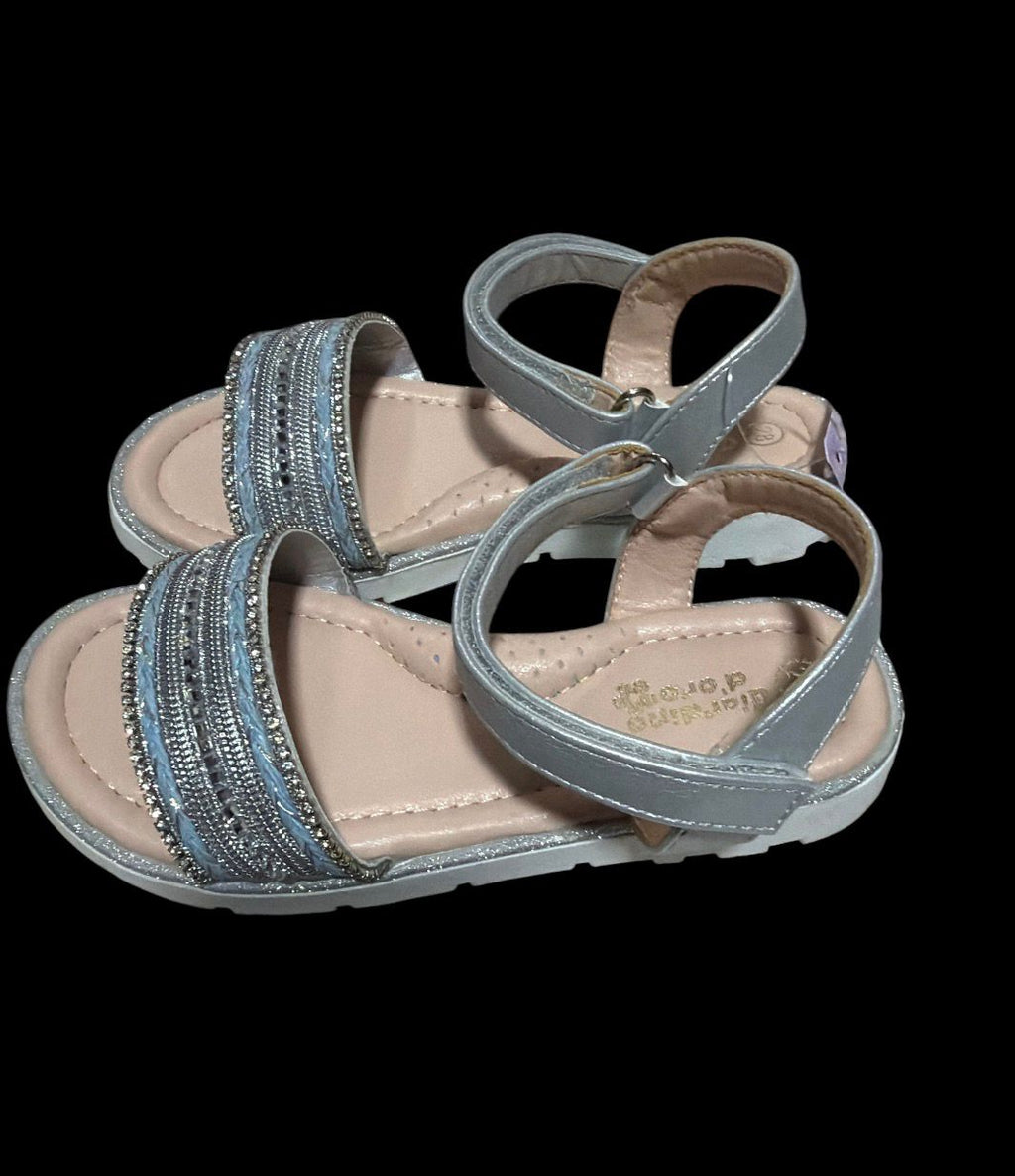 Sandalia infantil con diseño elegante y cómodo